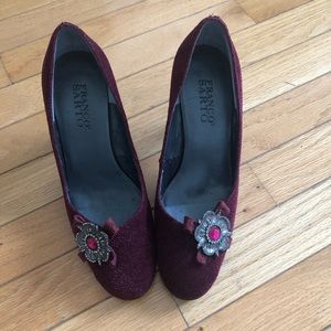 Franco Sarto flower pin burgundy pumps - size 6.5
